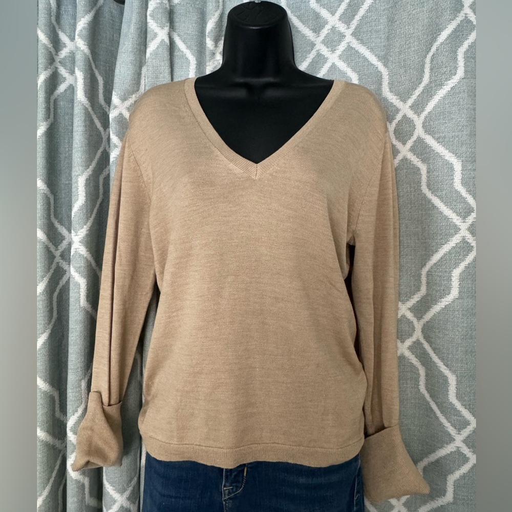 Ladies Silk blend sweater, Size Lg